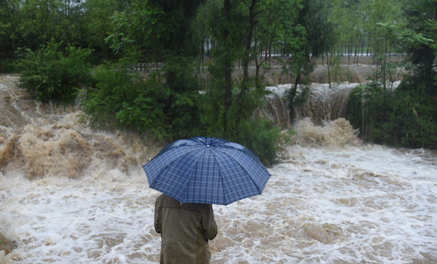 贵州余庆遭受暴雨袭击