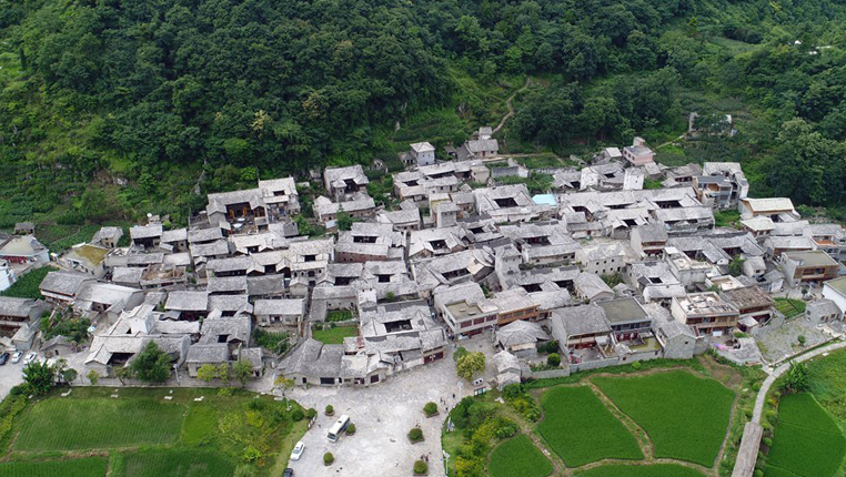 航拍贵州安顺屯堡——探访传承600年的“屯堡文化”