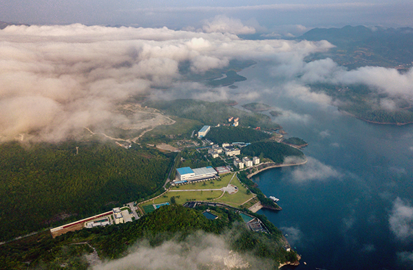 貴州烏江流域飛龍湖風光