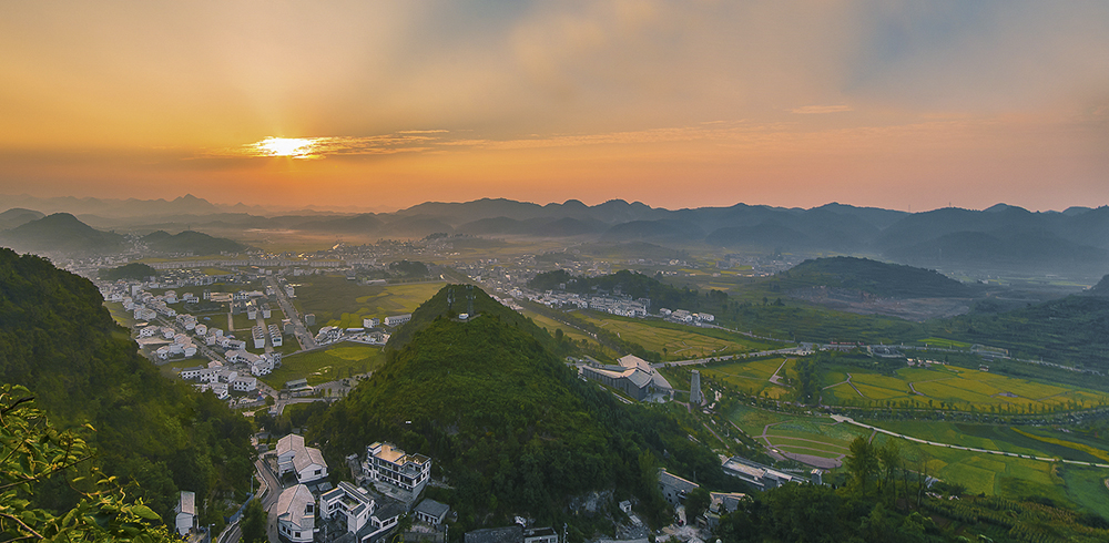 雲峰八寨