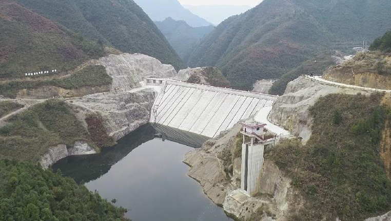 贵州石阡獐子沟水库正式开始取水灌溉