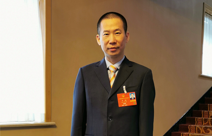 全国人大代表罗鹏：关注人与环境 建设&ldquo;无废城市&rdquo;