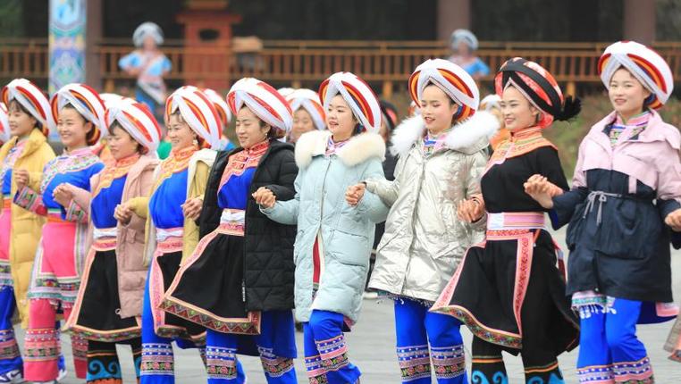 贵州晴隆：民族舞蹈迎新年