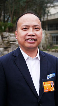 让搬迁群众拥有更多获得感