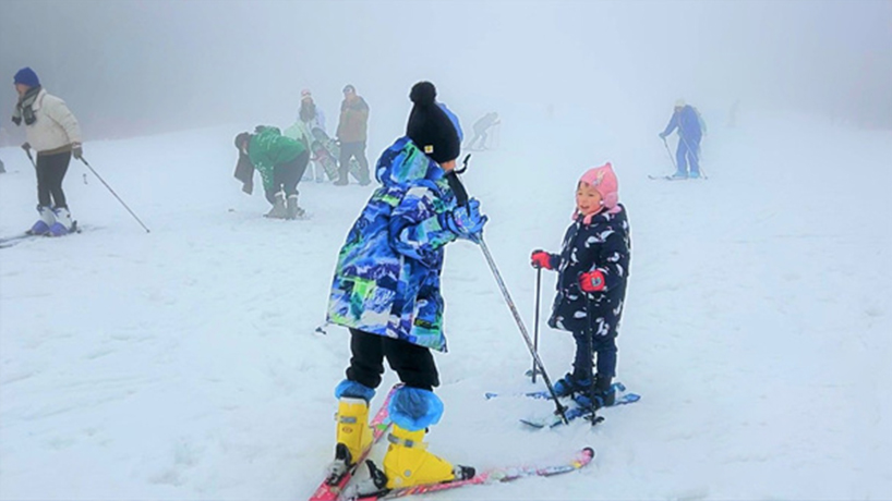 喜迎冬奥丨冰雪运动 从“娃娃”抓起