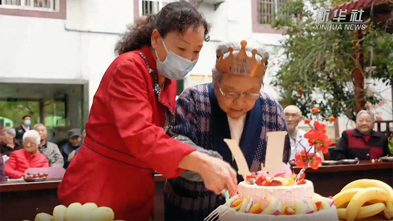 贵州遵义：日间照料中心让老年人安享晚年