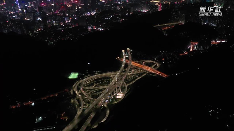 微视频丨空中俯瞰贵阳黔春立交桥