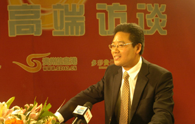 绥阳县委书记尹恒斌畅谈绥阳县作风建设成果
