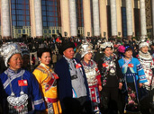 贵州部分全国人大代表步入人民大会堂