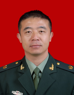 镇武装部长蒋钦骞